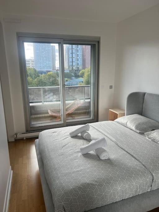 Tour Eiffel Terrasse Vue Seine Apartment ปารีส ภายนอก รูปภาพ